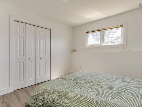 12 School Road, Elmsdale, NS 