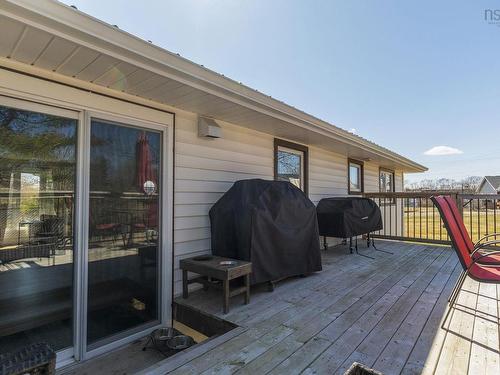 12 School Road, Elmsdale, NS 