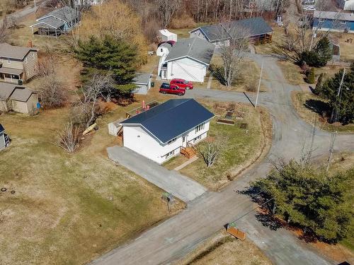 12 School Road, Elmsdale, NS 