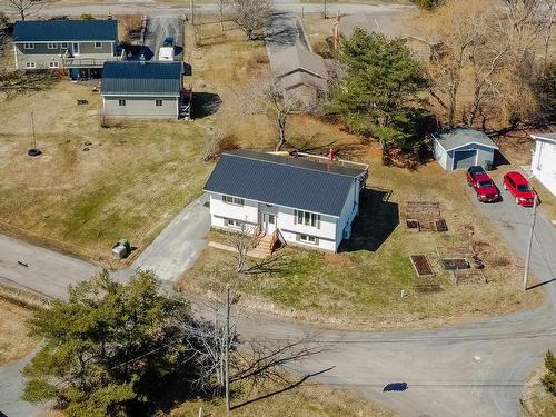 12 School Road, Elmsdale, NS 