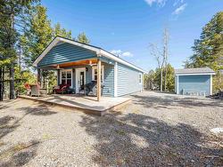 86 12 Sparrow Lane Vaughan, NS B0N 2T0