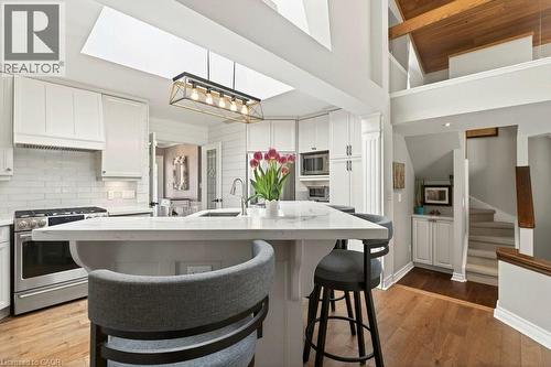 2119 Paisley Avenue, Burlington, ON - Indoor Photo Showing Kitchen With Stainless Steel Kitchen With Upgraded Kitchen