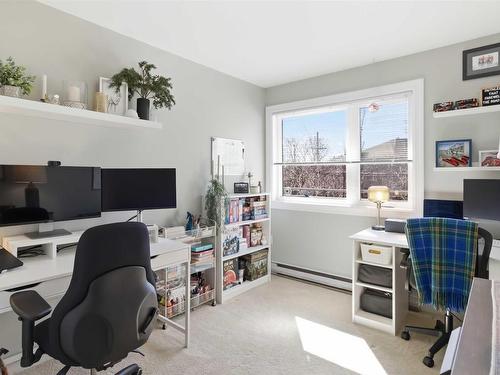 12 77 Farnham Gate Road, Halifax, NS 