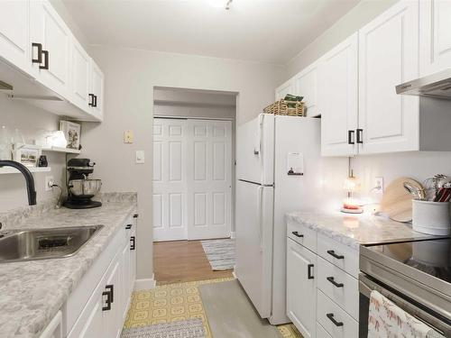 12 77 Farnham Gate Road, Halifax, NS 