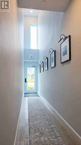 A120 - 2062 Lumen Drive, London South (South A), ON - Indoor Photo Showing Other Room