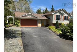 16 Sherwood Drive Stillwater Lake, NS B3Z 1G9