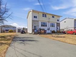 1689 Caldwell Road Eastern Passage, NS B3G 1E3