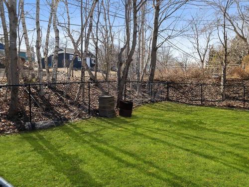 1 Maple Drive, Dartmouth, NS 