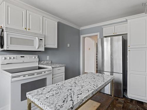 1 Maple Drive, Dartmouth, NS 