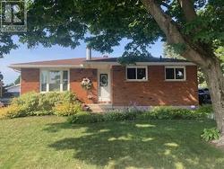 149 Denwood DR Sault Ste. Marie, ON P6A 5R4