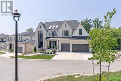 14 - 720 APRICOT DRIVE  London South (South K), ON N6K 0M5