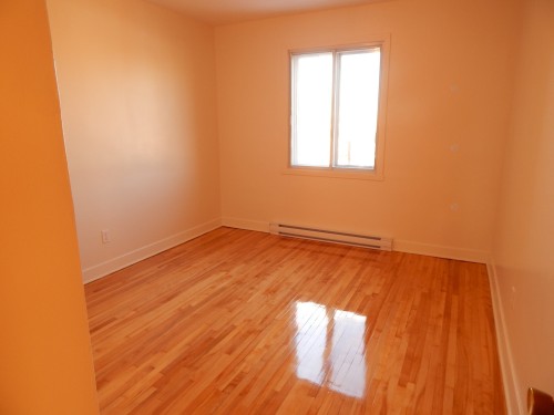 Chambre à coucher - 7285 Rue Birnam, Montréal (Villeray/Saint-Michel/Parc-Extension), QC - Indoor Photo Showing Other Room