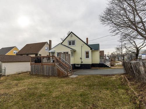 207 Victoria Road, Dartmouth, NS 