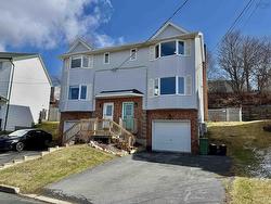 16 Albany Terrace Cole Harbour, NS B2W 6E8