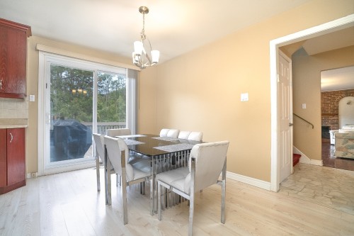 Coin-repas - 12 Rue Lesage, Dollard-Des-Ormeaux, QC - Indoor Photo Showing Dining Room