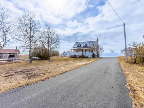 8002 Highway 209, Wards Brook, NS 