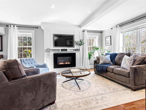 102 Ingram Drive, Fall River, NS 