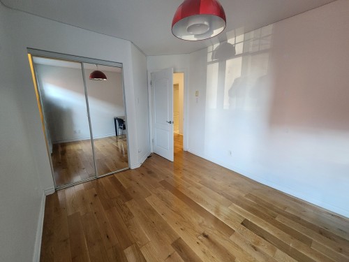 Chambre à coucher - 3983 Boul. Édouard-Montpetit, Montréal (Côte-Des-Neiges/Notre-Dame-De-Grâce), QC - Indoor Photo Showing Other Room