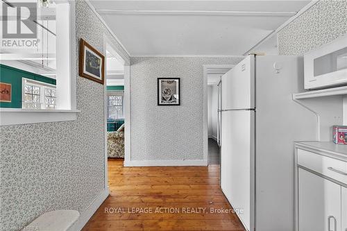 88 Erie Boulevard, Norfolk, ON - Indoor