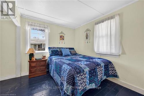88 Erie Boulevard, Norfolk, ON - Indoor Photo Showing Bedroom