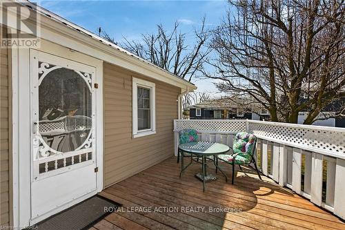 88 Erie Boulevard, Norfolk, ON - Outdoor With Deck Patio Veranda With Exterior