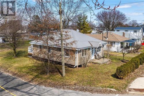 88 Erie Boulevard, Norfolk, ON - Outdoor