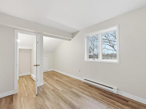 24 The Horseshoe, Dartmouth, NS 