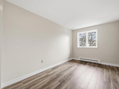 24 The Horseshoe, Dartmouth, NS 