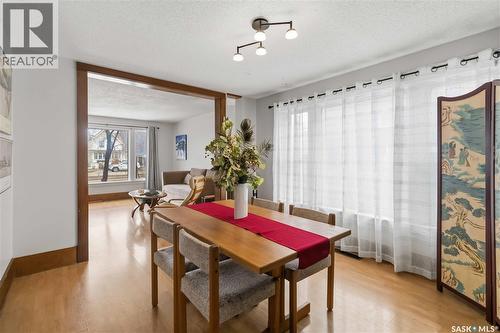 426 8Th Street E, Saskatoon, SK - Indoor Photo Showing Dining Room