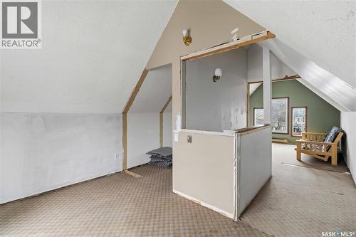 426 8Th Street E, Saskatoon, SK - Indoor Photo Showing Other Room