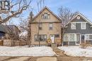 426 8Th Street E, Saskatoon, SK  - Outdoor With Facade 