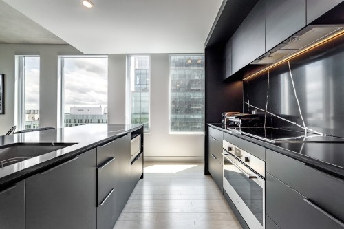 Cuisine - 1422-60 Rue De L'Éclipse, Brossard, QC - Indoor Photo Showing Kitchen