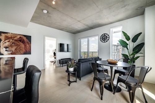 Salle à manger - 1422-60 Rue De L'Éclipse, Brossard, QC - Indoor Photo Showing Dining Room