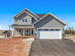 137 Oak Drive  Charlottetown, PE C1A 6T4