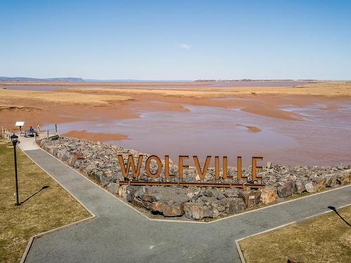 302 24 Harbourside Drive, Wolfville, NS 