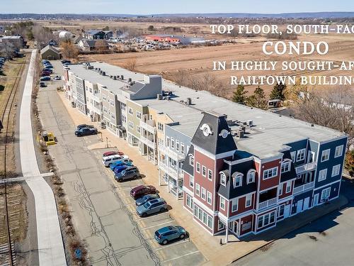 302 24 Harbourside Drive  Wolfville, NS B4P 2C1