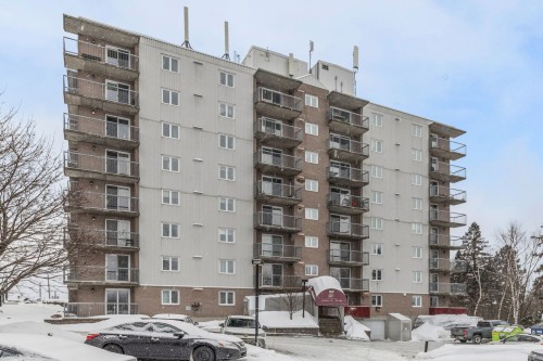 501-19079 Boul. Henri-Bourassa  Québec (Charlesbourg), QC G1G 6M3