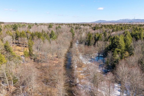 Photo aérienne - 400 Ch. Plouffe, Cowansville, QC 
