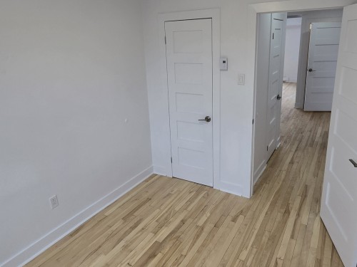 Chambre à coucher - 8654 14E Avenue, Montréal (Villeray/Saint-Michel/Parc-Extension), QC - Indoor Photo Showing Other Room