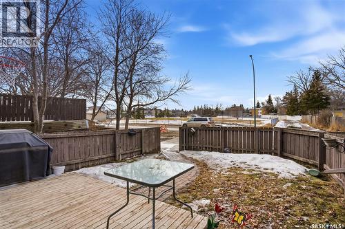 N 4212 Castle Road, Regina, SK - Outdoor