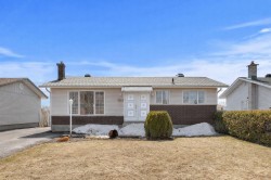 372 Rue de la Reine-Victoria Gatineau (Gatineau), QC J8P 3G1