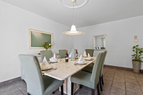 Dining Room - 6790 Rue St-Zotique E., Montréal (Mercier/Hochelaga-Maisonneuve), QC - Indoor Photo Showing Dining Room