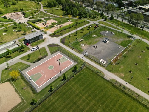 Nearby - 6790 Rue St-Zotique E., Montréal (Mercier/Hochelaga-Maisonneuve), QC - Outdoor With View