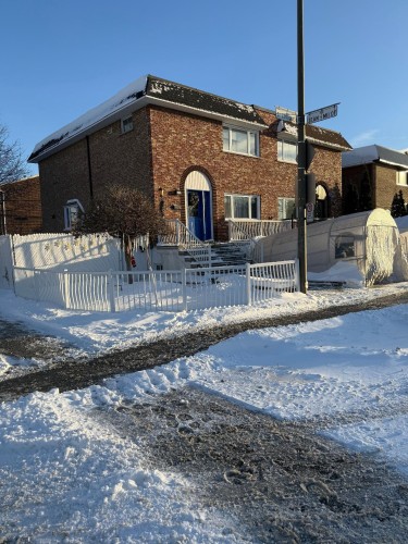 Front of Structure - 6790 Rue St-Zotique E., Montréal (Mercier/Hochelaga-Maisonneuve), QC - Outdoor