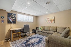 Family Room - 