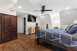 Bedroom - 