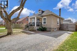 12 MURDOCH Street  Cambridge, ON N1R 4H4