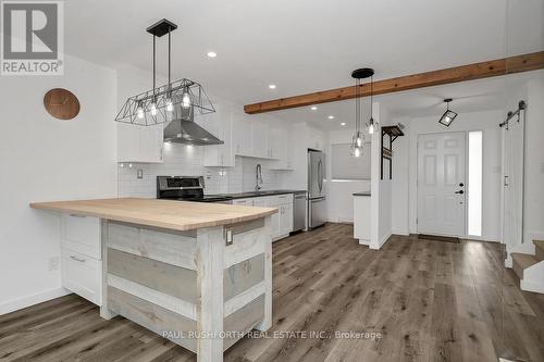 Kitchen - 23 Pixley Private, Ottawa, ON - Indoor Photo Showing Kitchen With Upgraded Kitchen