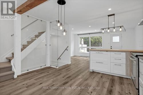 Kitchen - 23 Pixley Private, Ottawa, ON - Indoor Photo Showing Kitchen With Upgraded Kitchen