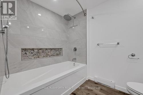 4 Piece Bathroom - 23 Pixley Private, Ottawa, ON - Indoor Photo Showing Bathroom